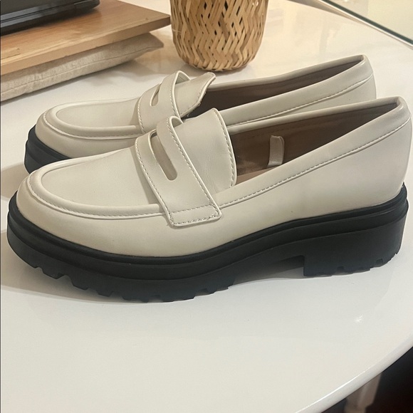 a new day Women's Cream Loafers with Black Soles - Picture 2 of 4